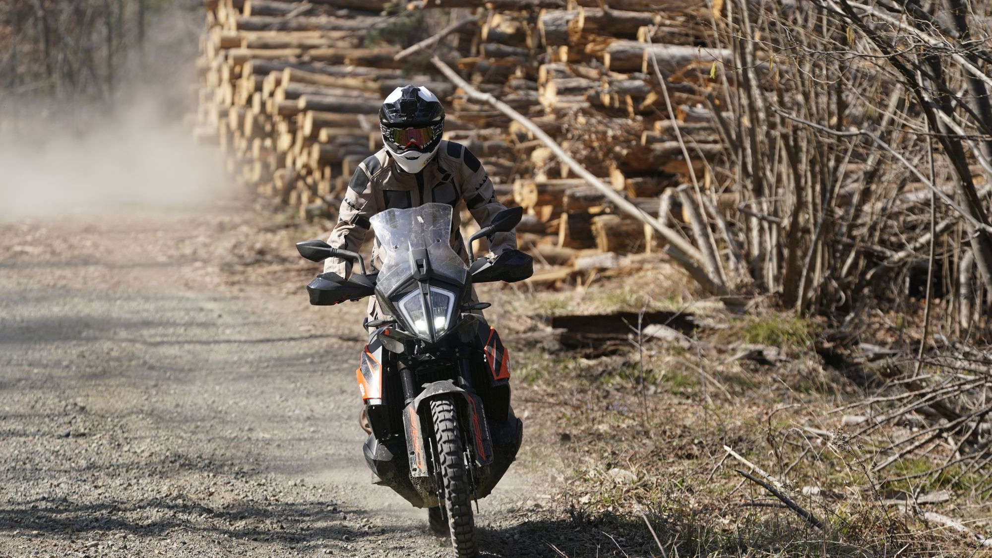 Metz-Karoo-4-Visordown-review